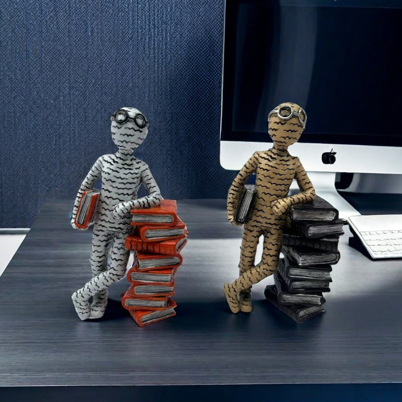 Synthetic Resin Reader Figurine Decoration