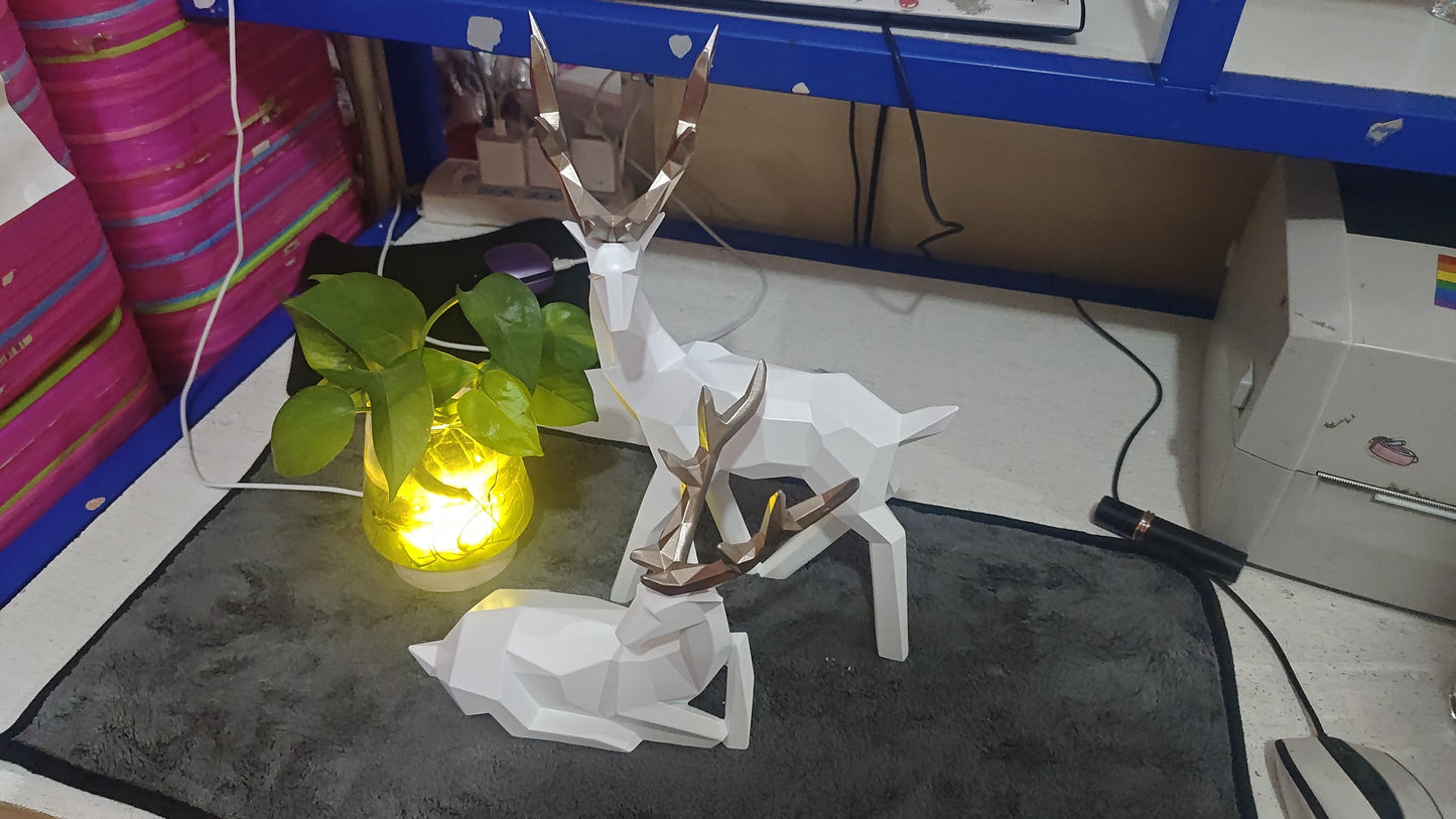 Deers Sculpture Resin Deer Statue Decoration Home Decor Statues Deer Figurines Modern Decoration Deers Table Ornament